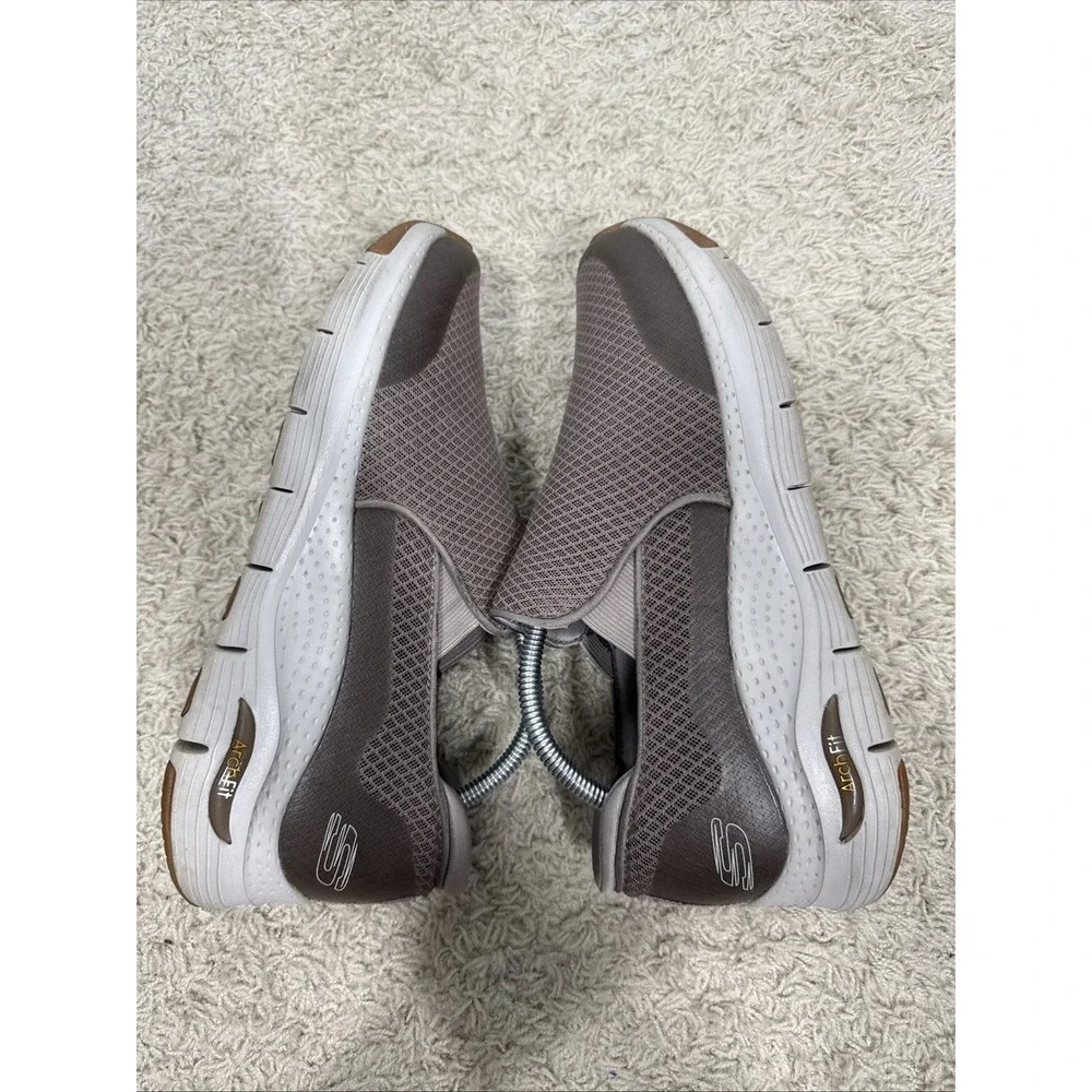 Skechers Mens Go Walk Arch Fit Slip On Comfort Sneakers Taupe Brown‎ Size 8.5M